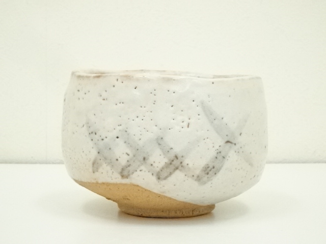 道具 ] - 道具 弦月窯 加藤清三造 志野茶碗（共箱） | ネットショップ